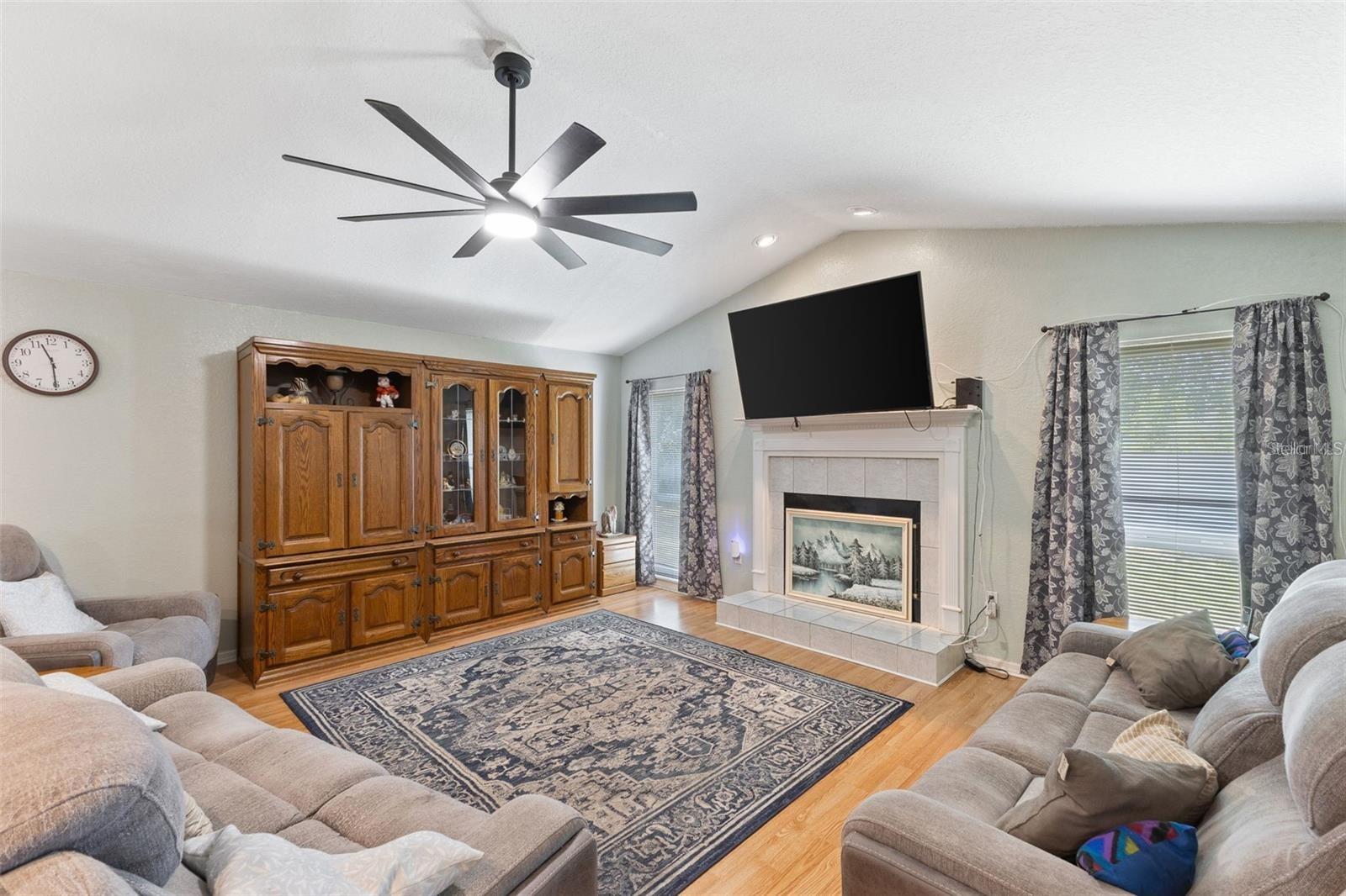 Image 16 of 32 For 7222 Stanford Drive
