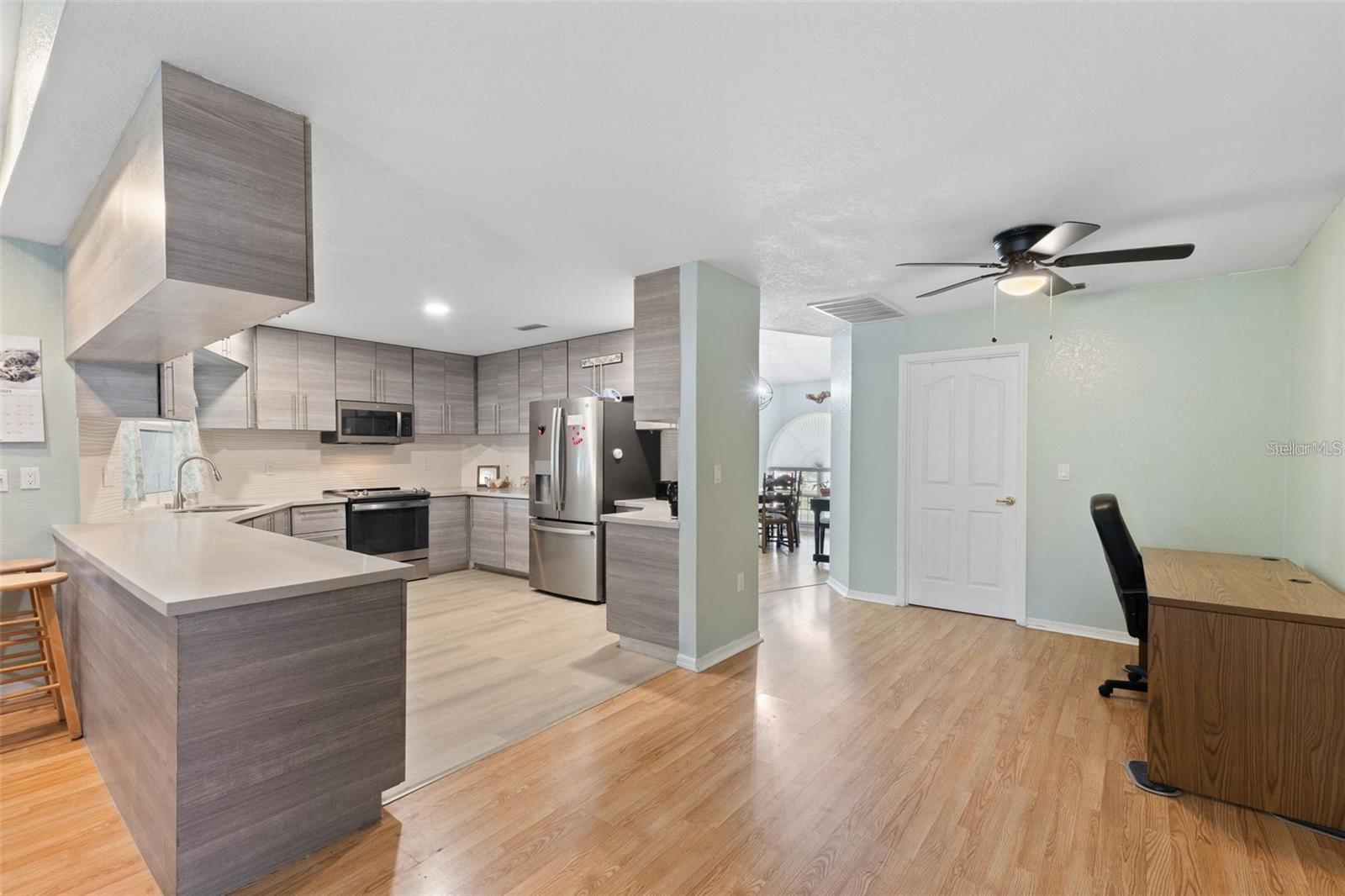 Image 8 of 32 For 7222 Stanford Drive