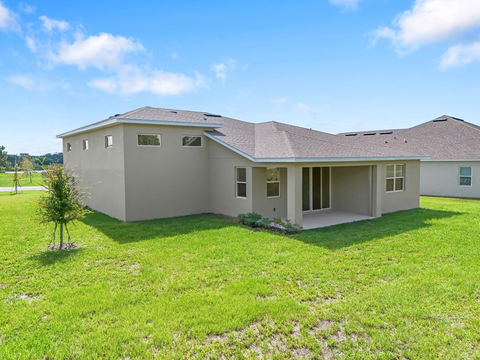 Image 33 of 45 For 9005 Players Drive