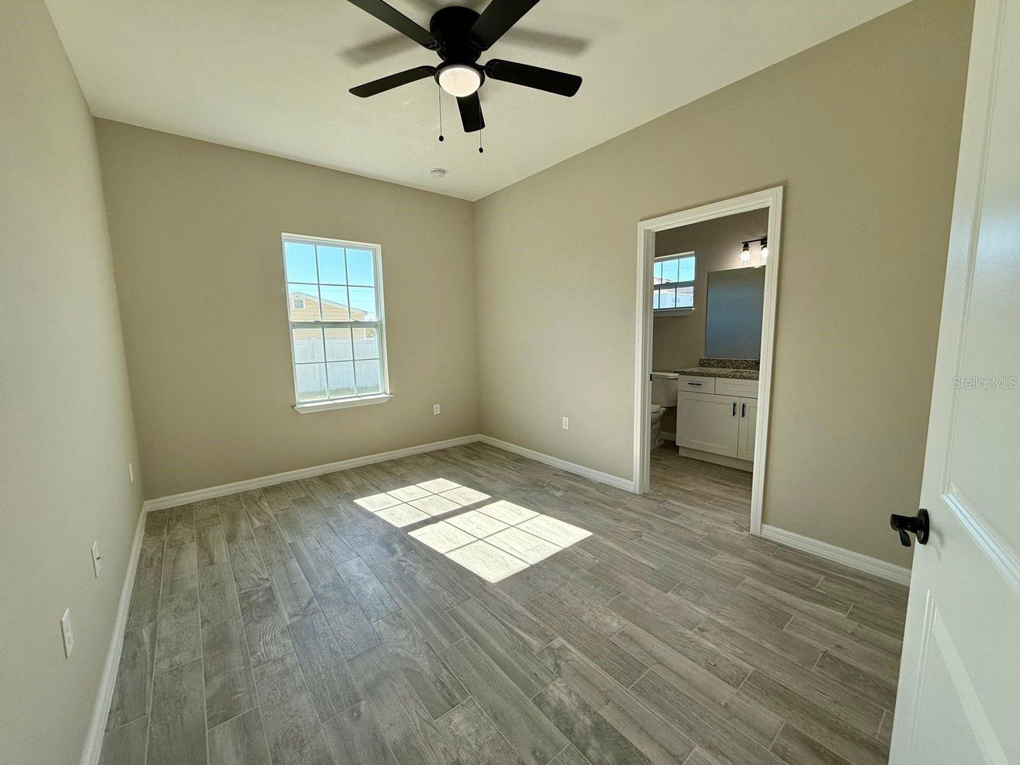 Image 5 of 16 For 703 Camel Court