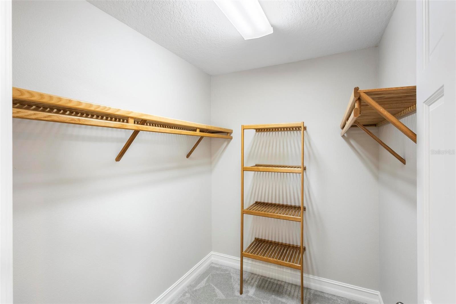Listing photo id 45 for 9799 Covent Garden Drive