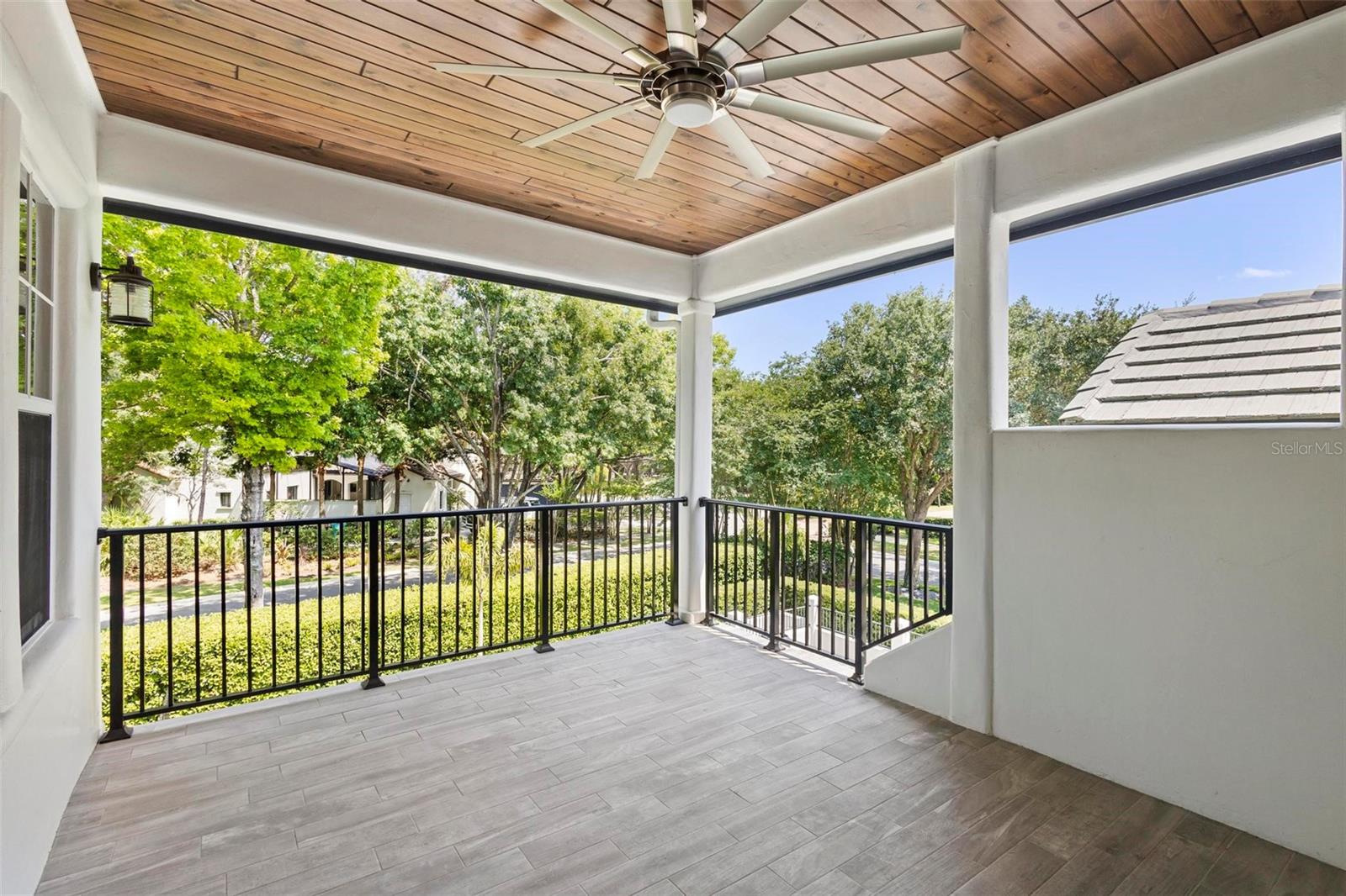 Listing photo id 47 for 9799 Covent Garden Drive