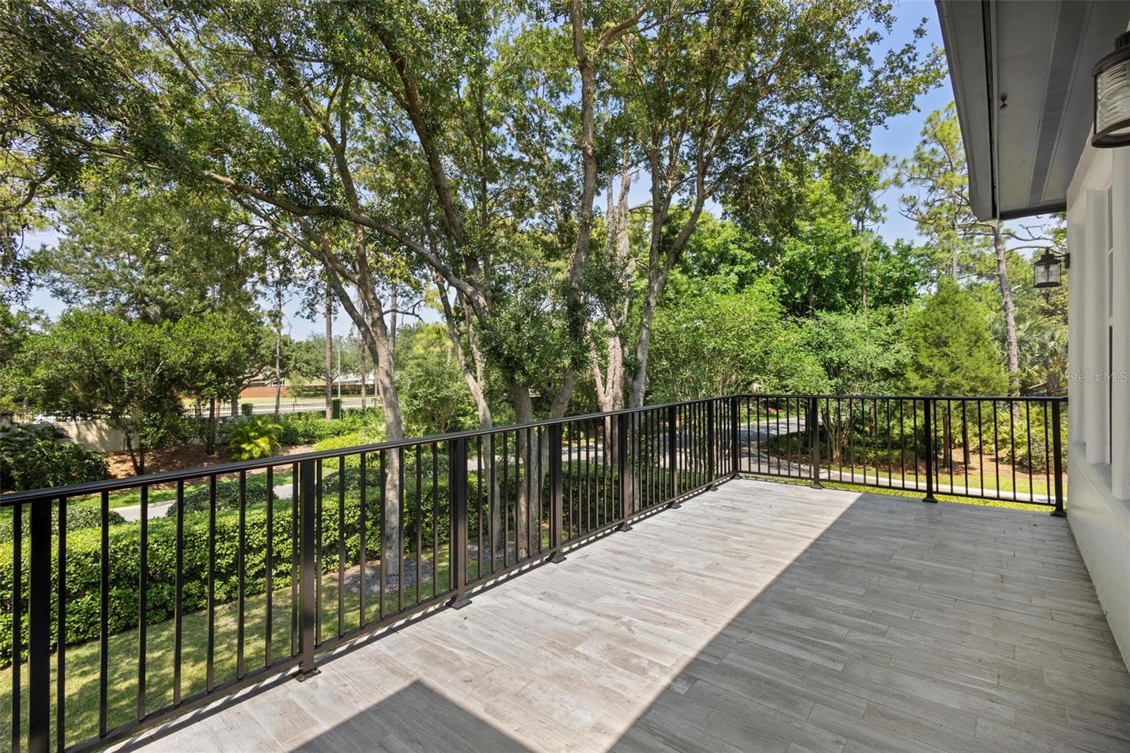 Listing photo id 49 for 9799 Covent Garden Drive