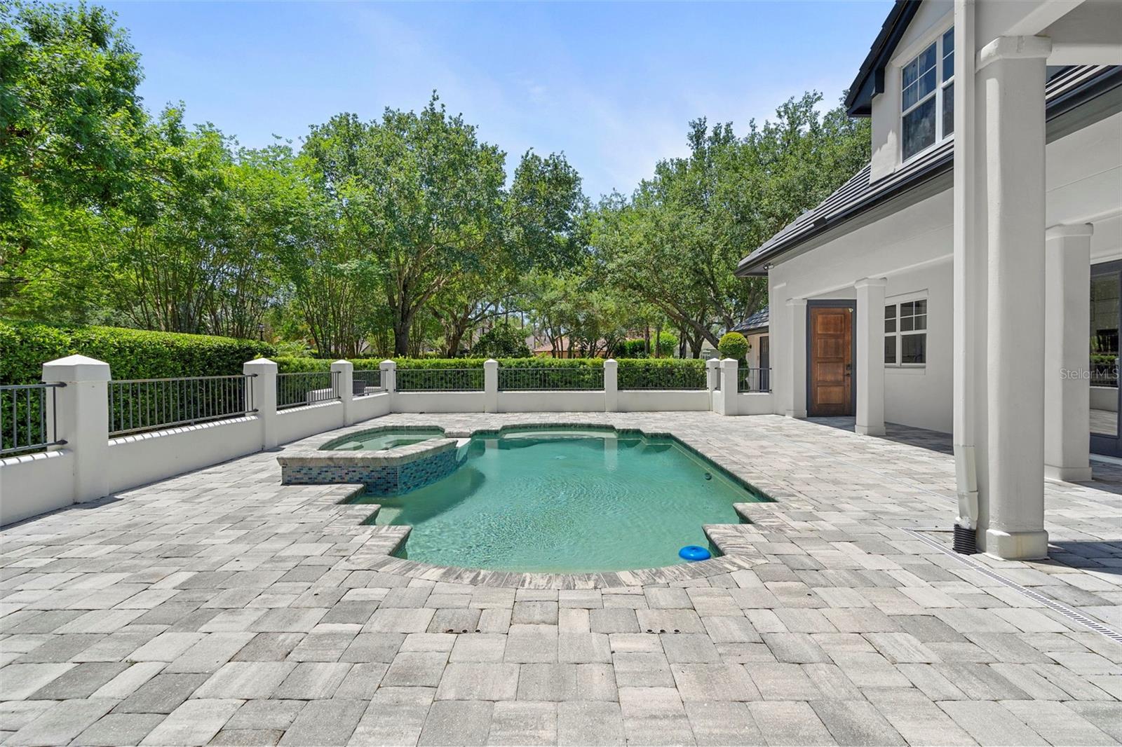 Listing photo id 52 for 9799 Covent Garden Drive