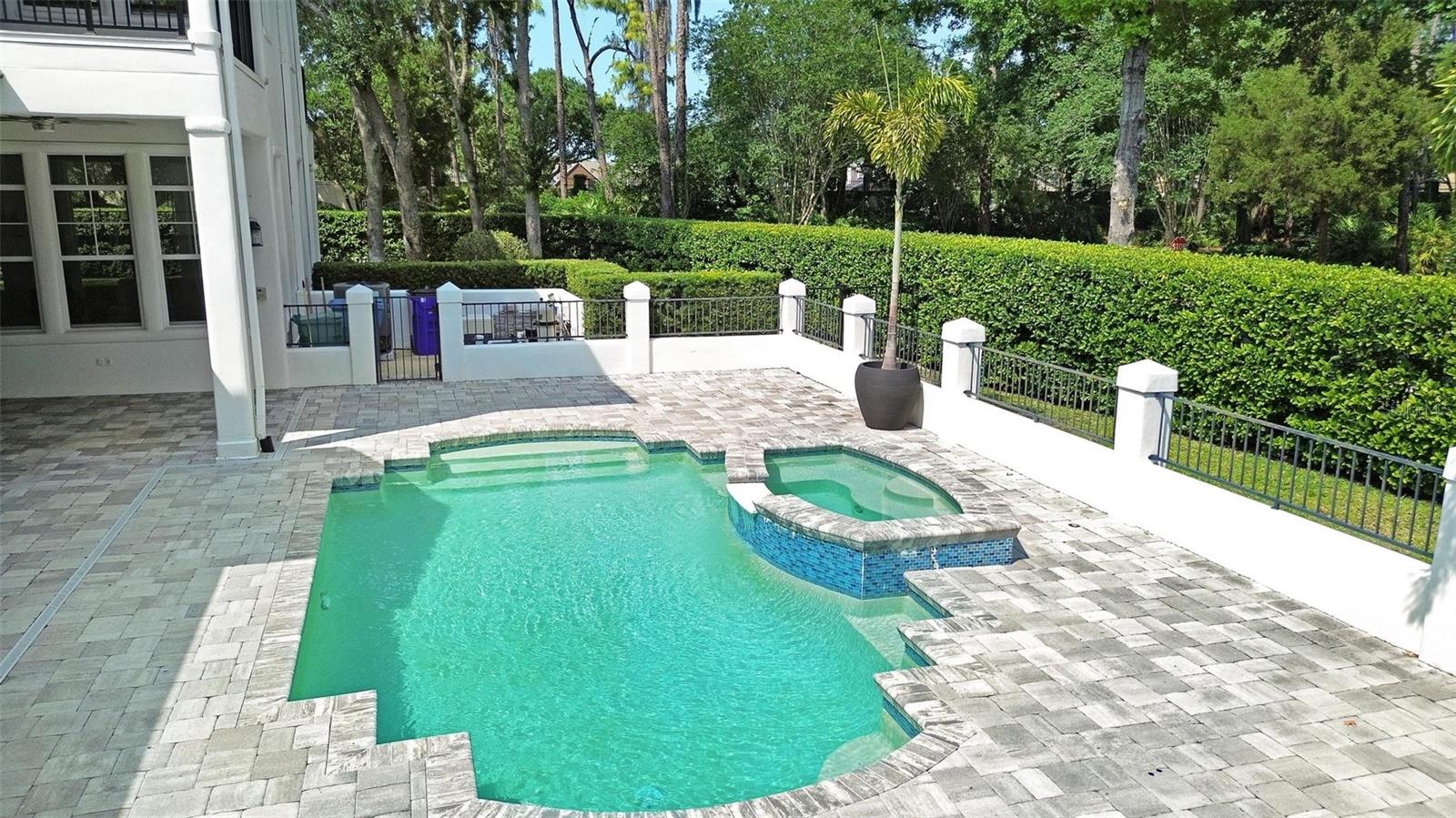 Listing photo id 53 for 9799 Covent Garden Drive