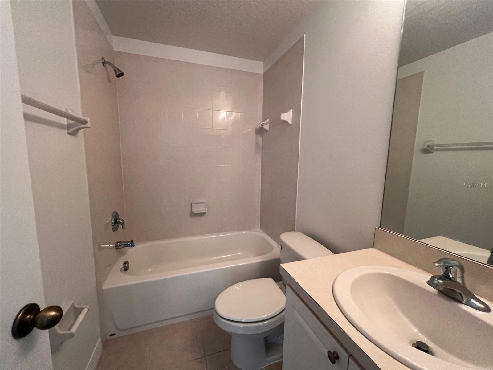 Image 3 of 12 For 75 Chippendale Terrace