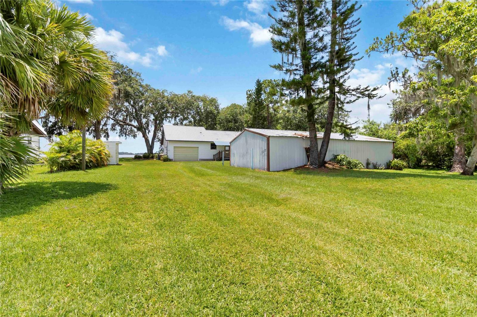 Image 36 of 59 For 2740 Barker Road