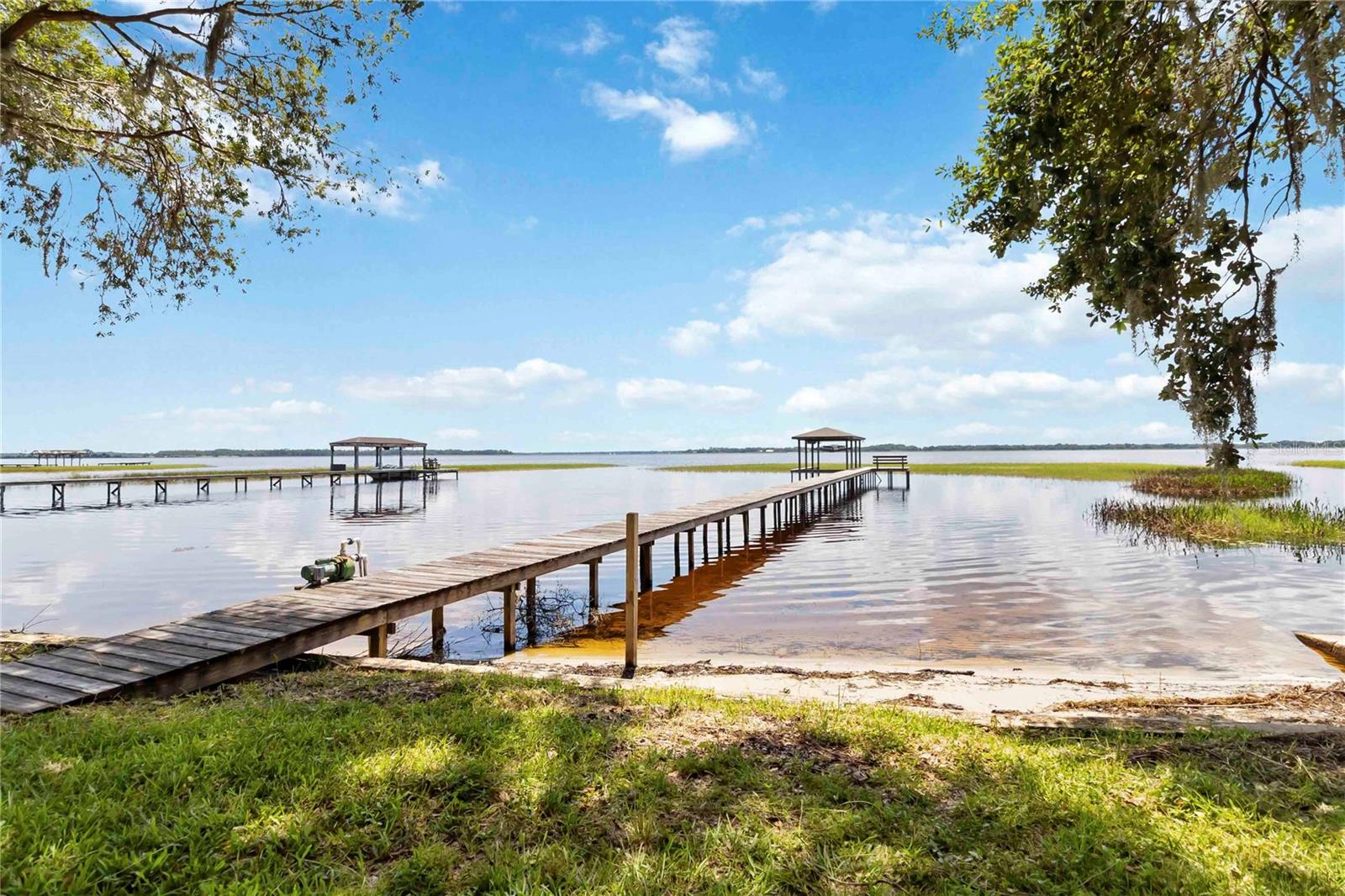 Image 45 of 59 For 2740 Barker Road