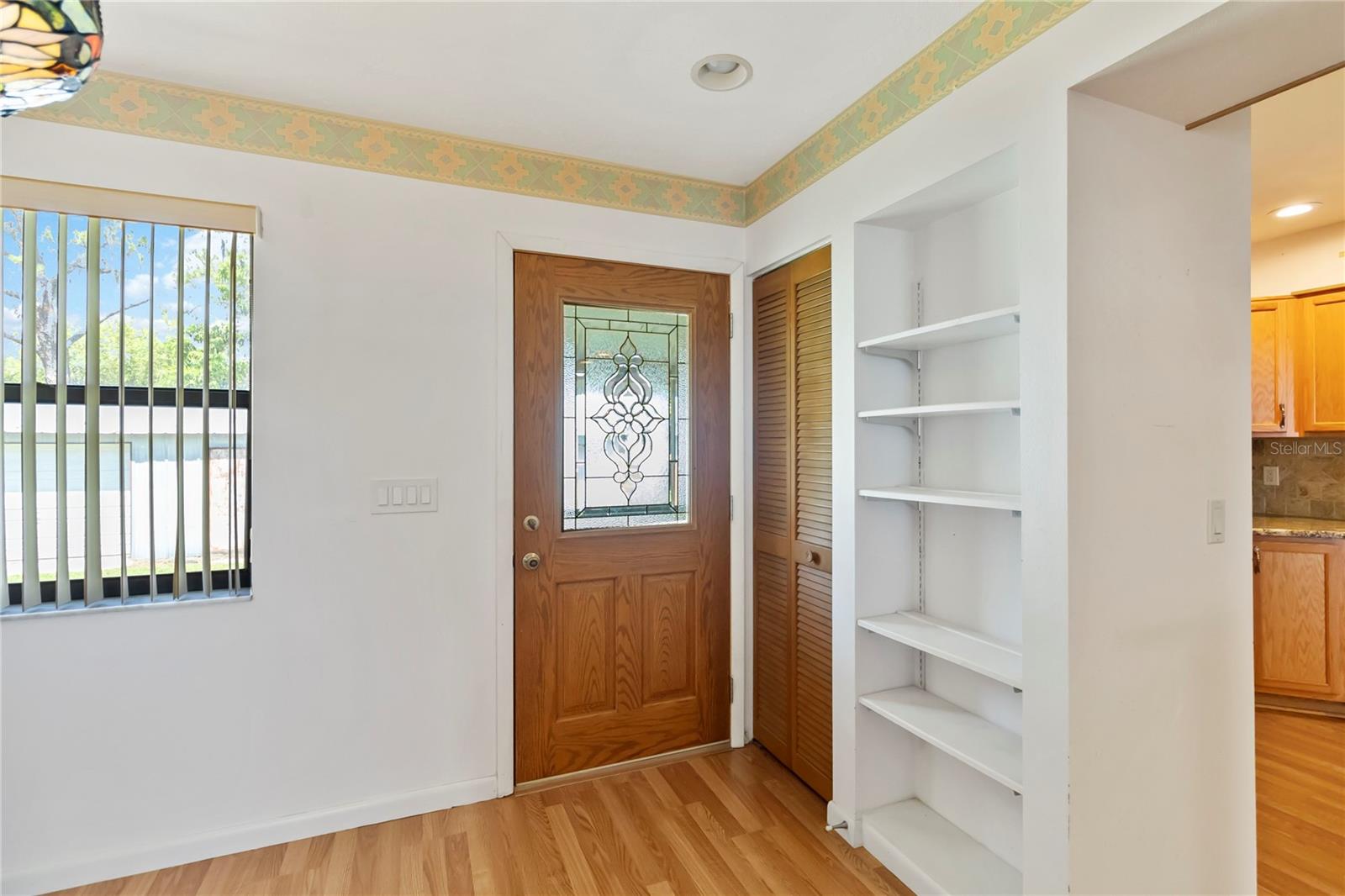 Image 6 of 59 For 2740 Barker Road