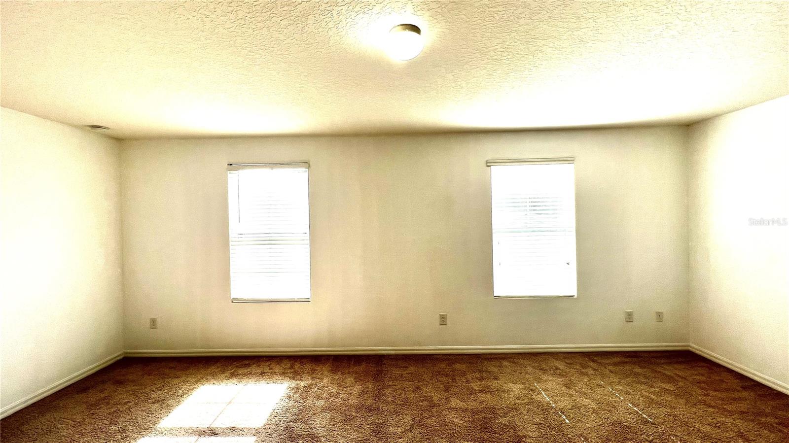 Image 22 of 35 For 16741 Citrus Parkway