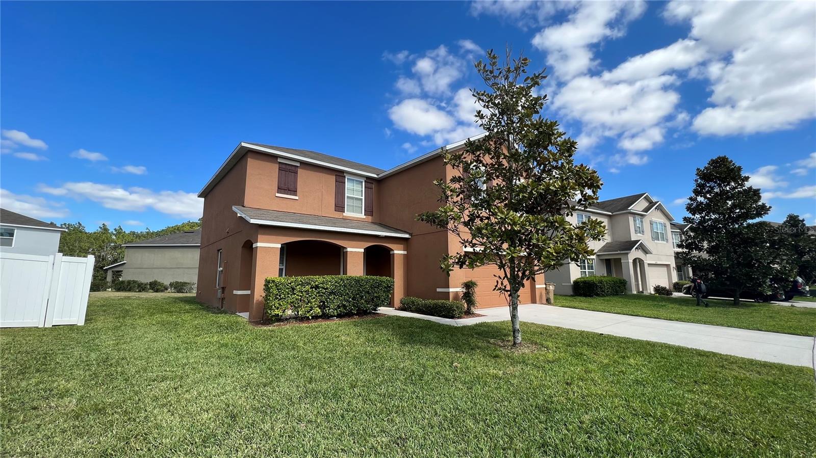 Image 3 of 35 For 16741 Citrus Parkway