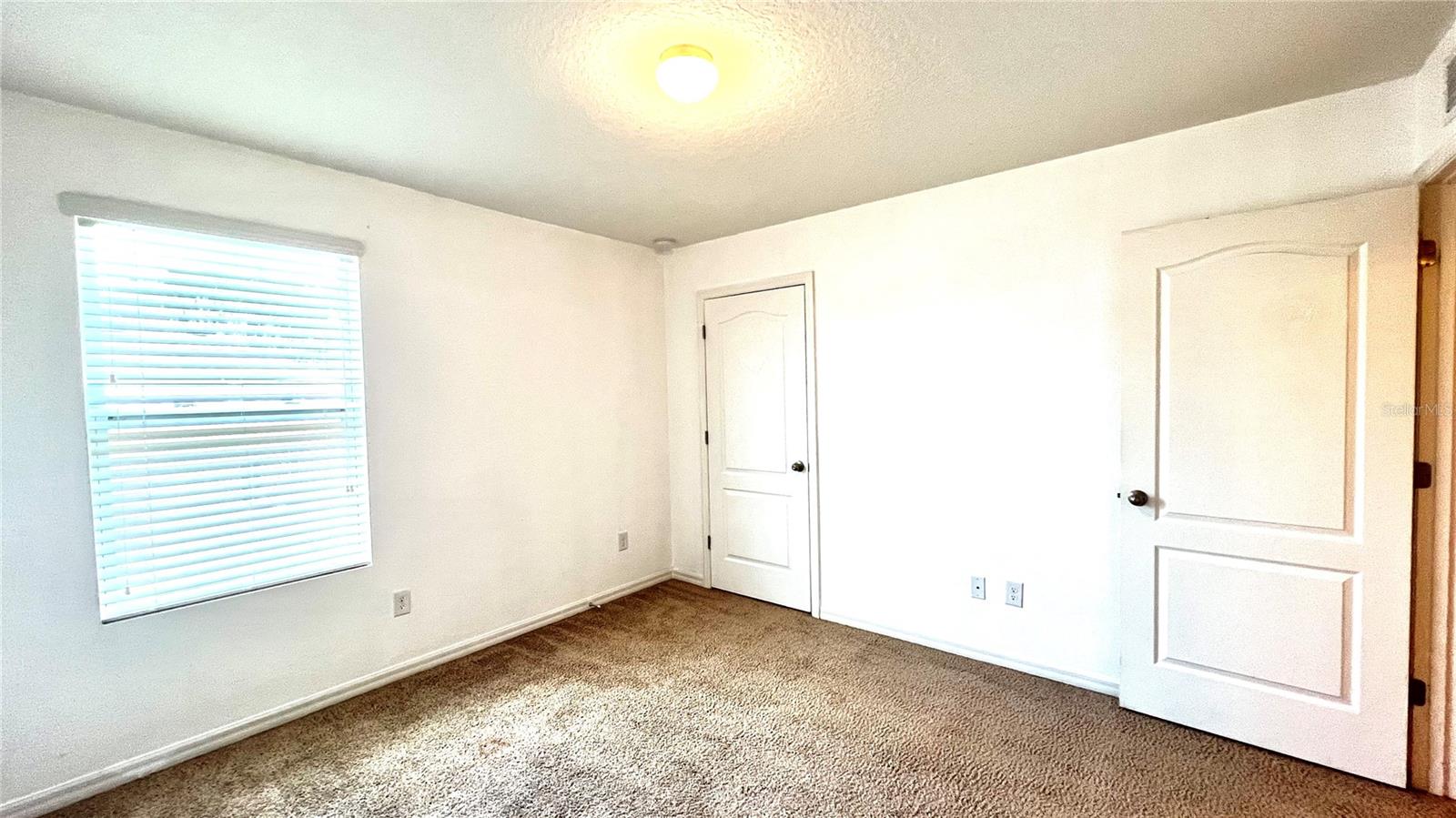 Image 31 of 35 For 16741 Citrus Parkway