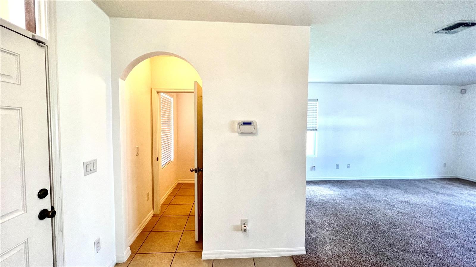 Image 6 of 35 For 16741 Citrus Parkway