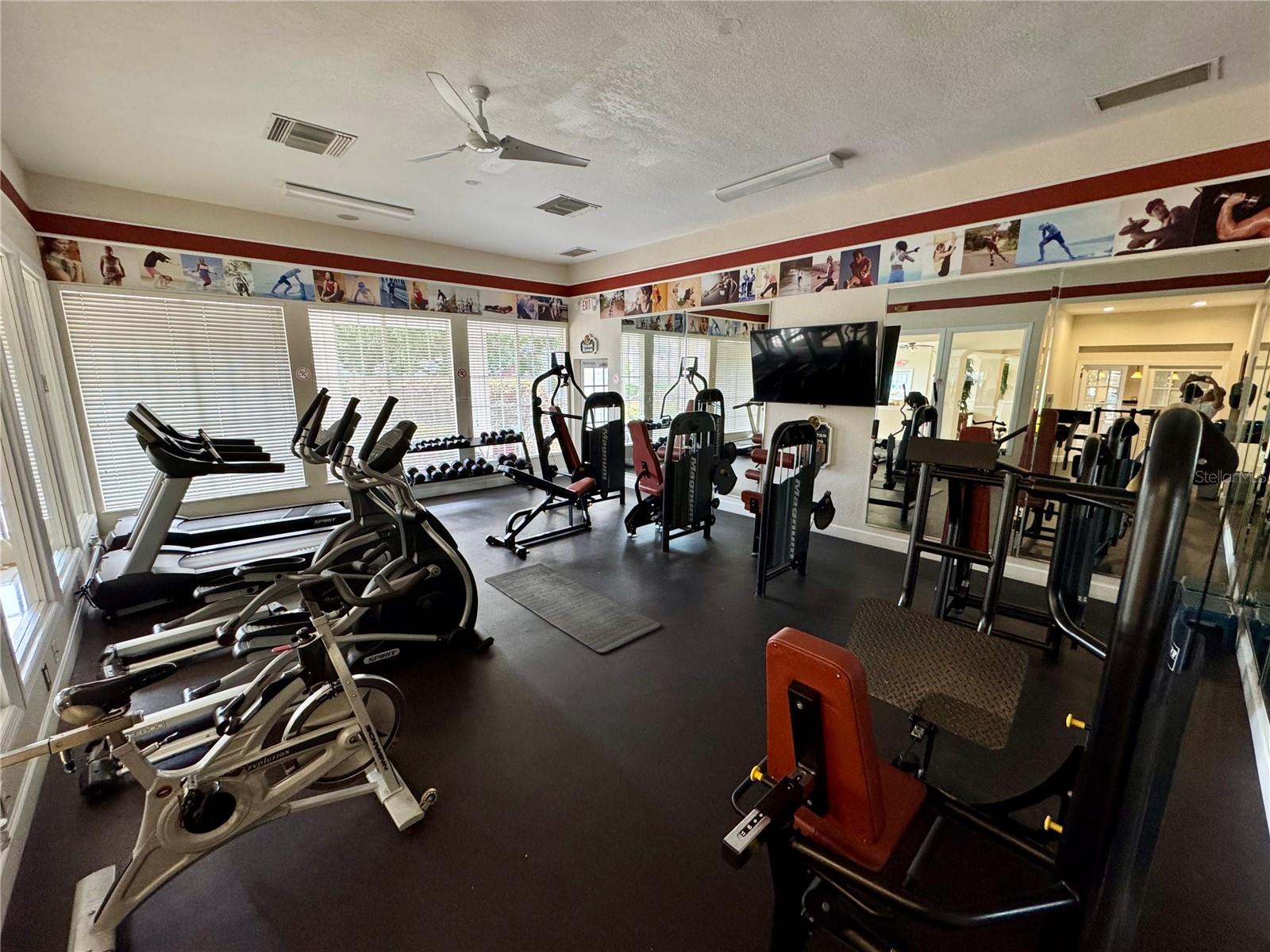 Image 21 of 30 For 11574 Westwood Boulevard 1113