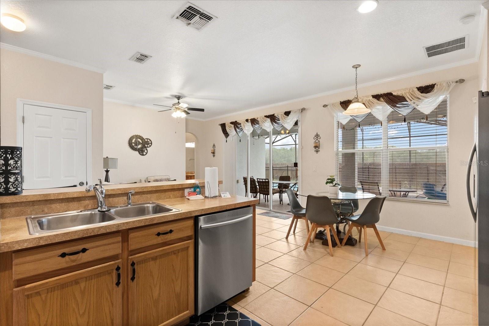 Image 11 of 39 For 2616 Marg Lane