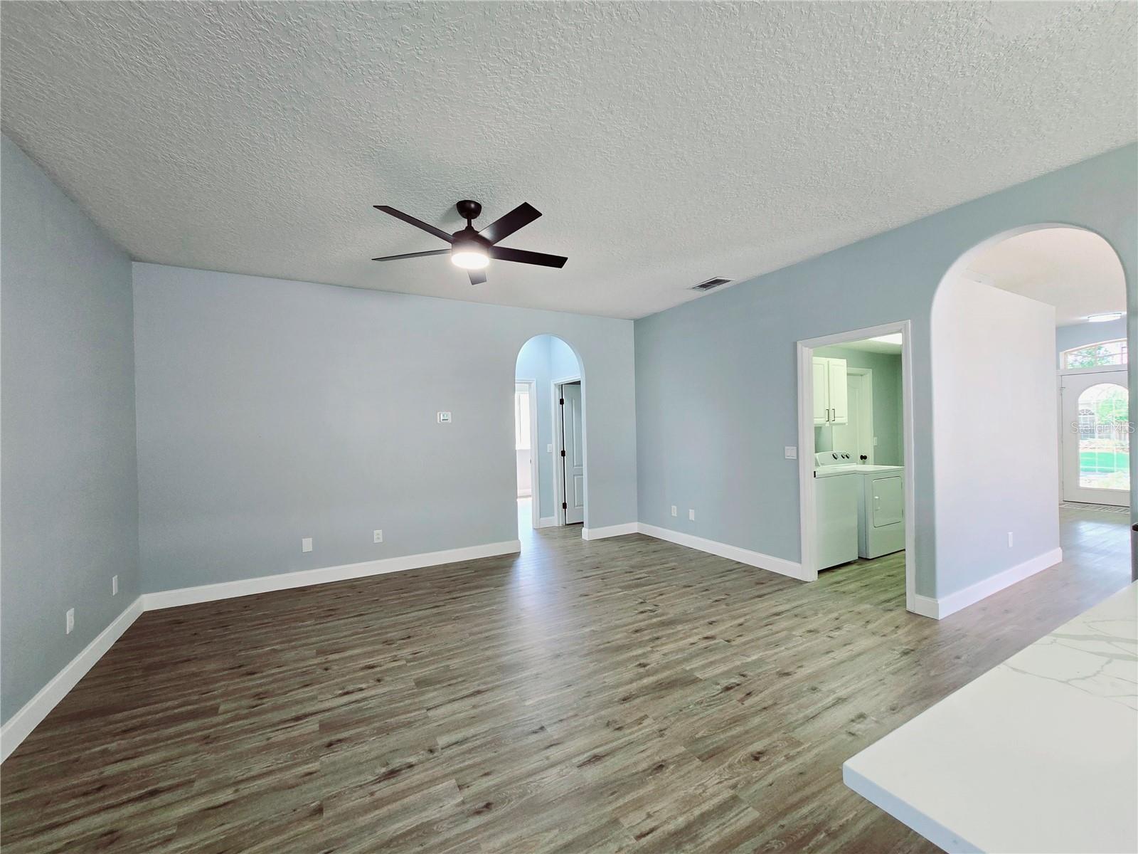 Image 13 of 37 For 2312 Twickingham Court