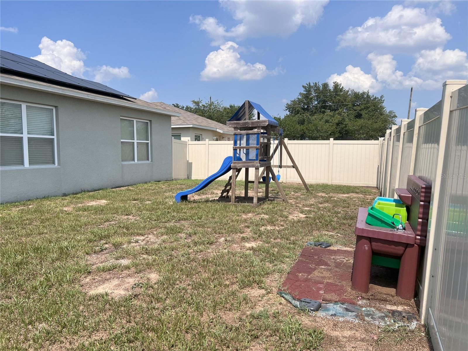 Image 12 of 13 For 609 Bernard Lane