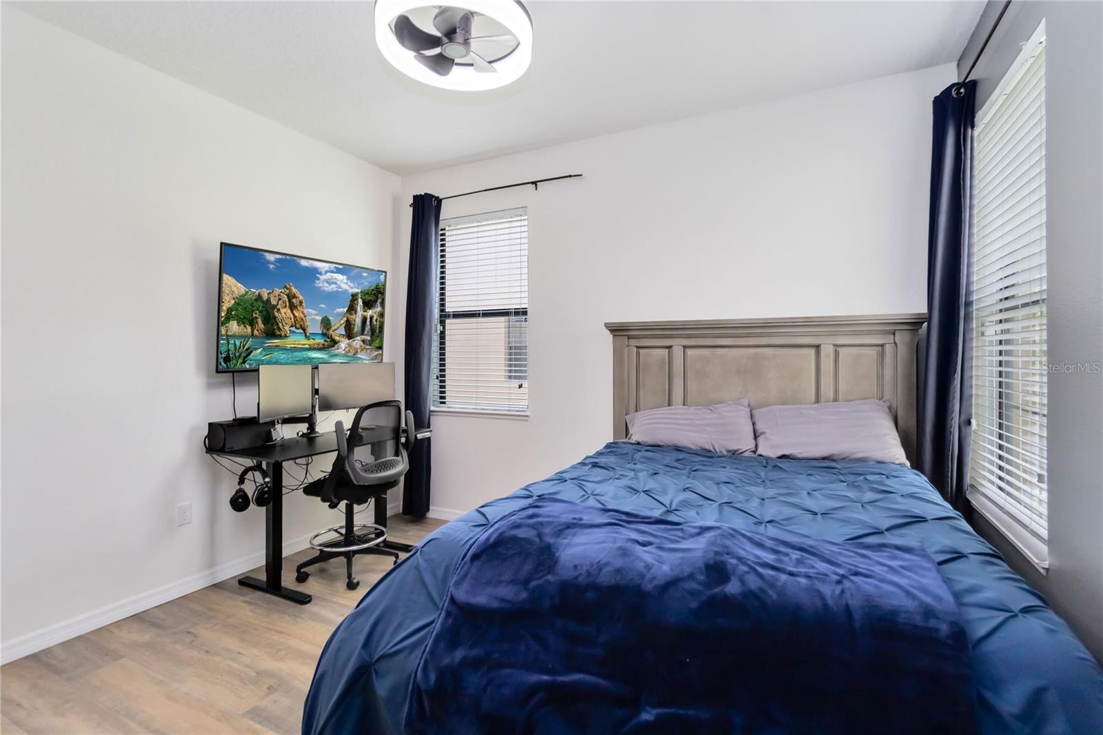 Image 18 of 39 For 4720 Doral Pointe Drive