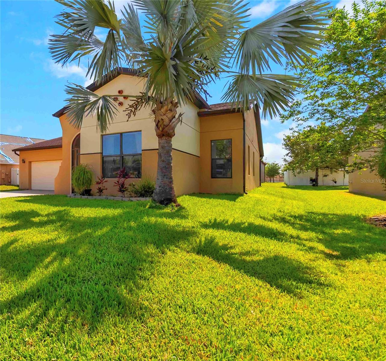 Image 2 of 39 For 4720 Doral Pointe Drive