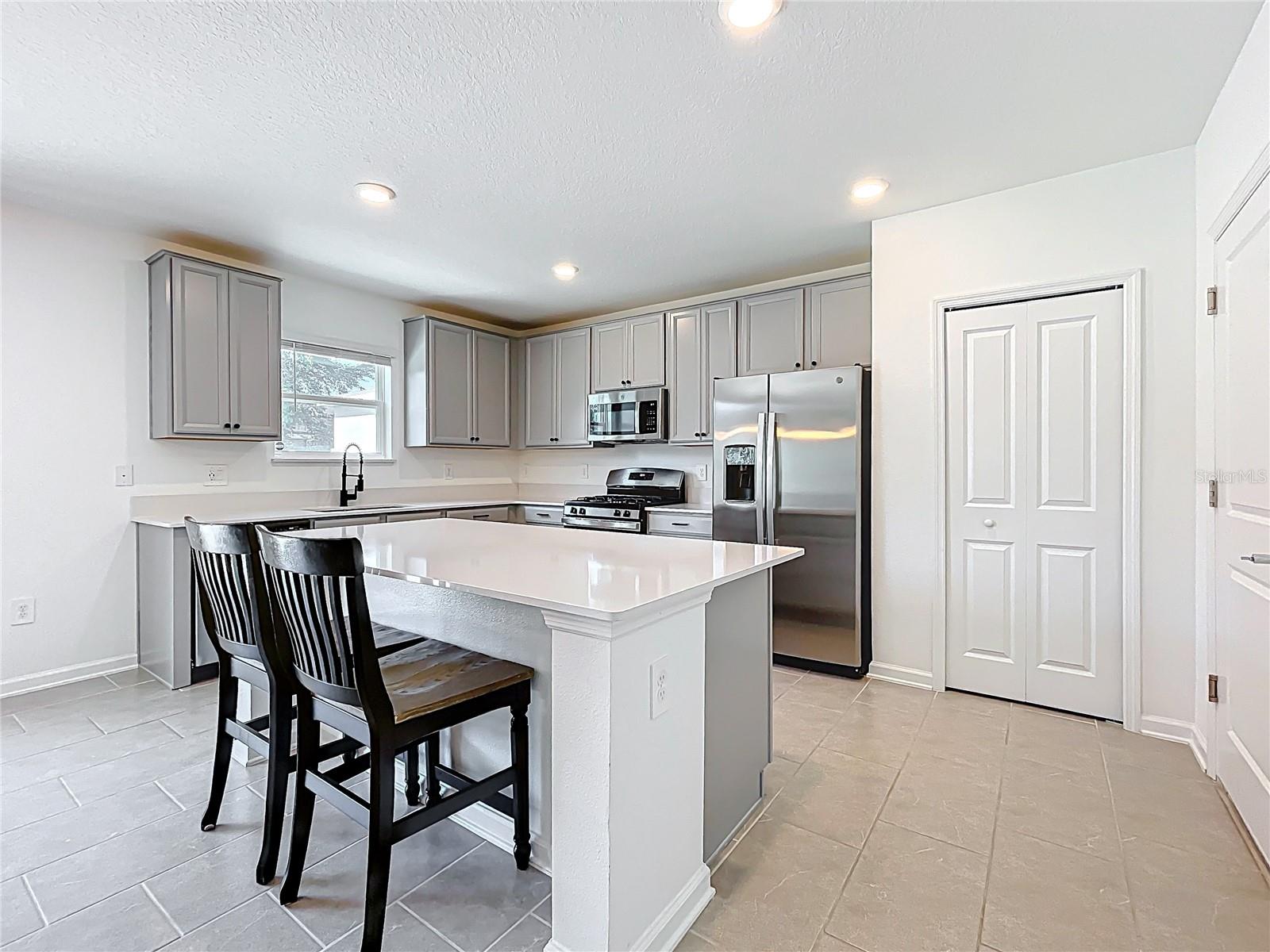 Image 10 of 31 For 5712 Bristleleaf Court