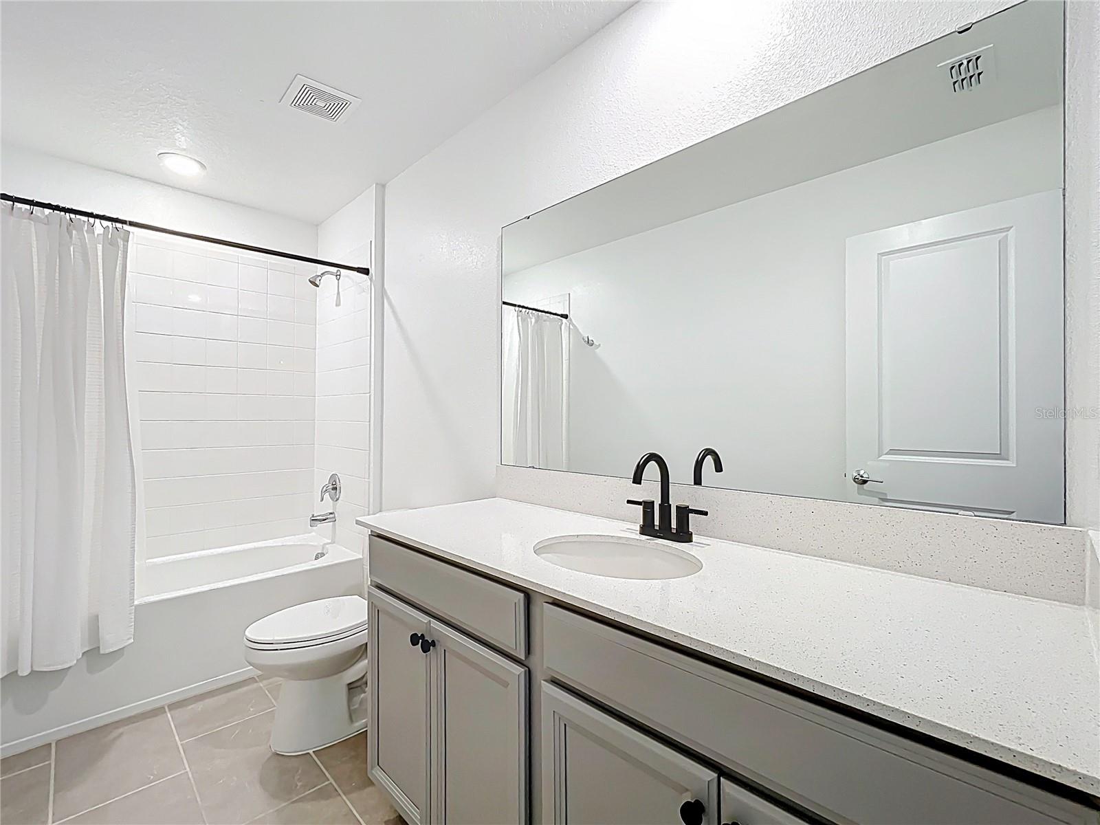 Image 18 of 31 For 5712 Bristleleaf Court