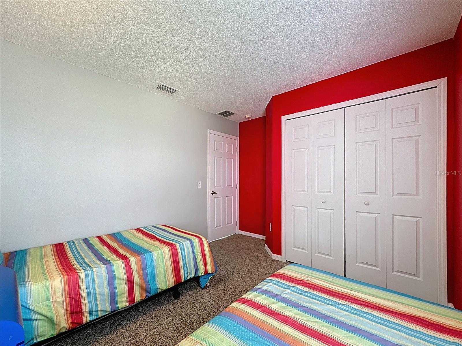 Image 47 of 99 For 1426 Park Place