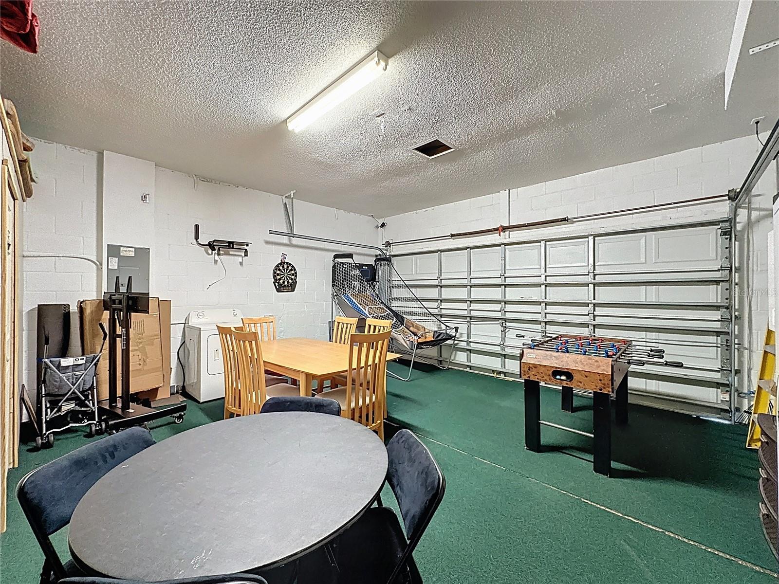 Image 65 of 99 For 1426 Park Place
