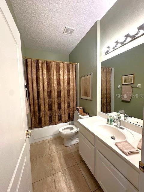 Image 15 of 19 For 401 Chinahill Court