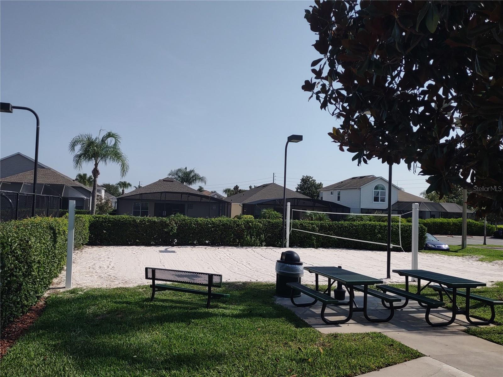 Image 30 of 35 For 8101 Coconut Palm Way 303