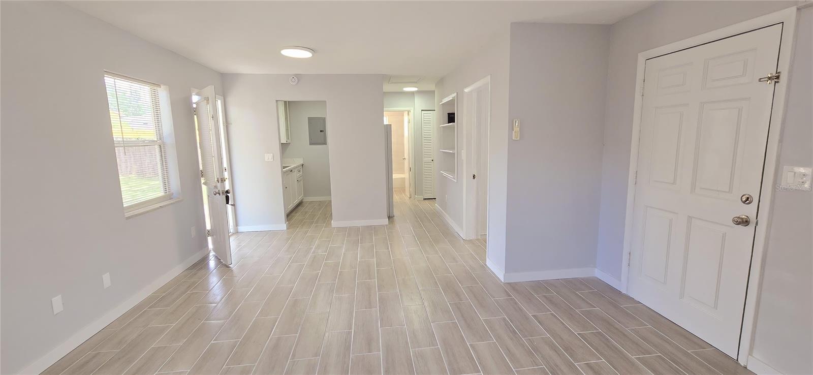 Image 4 of 9 For 1196 Fountainhead Drive