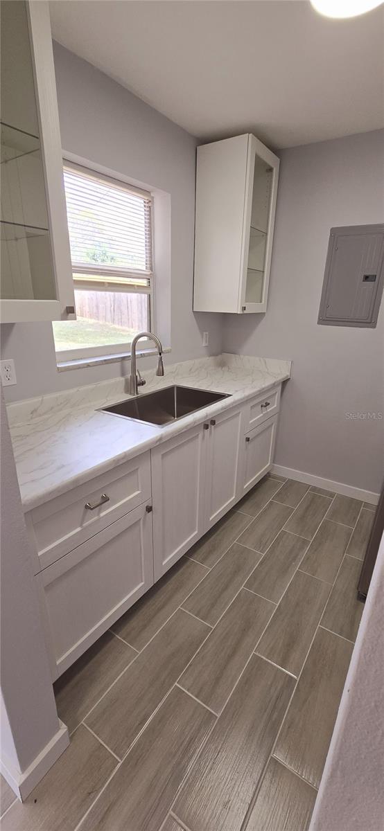 Image 5 of 9 For 1196 Fountainhead Drive