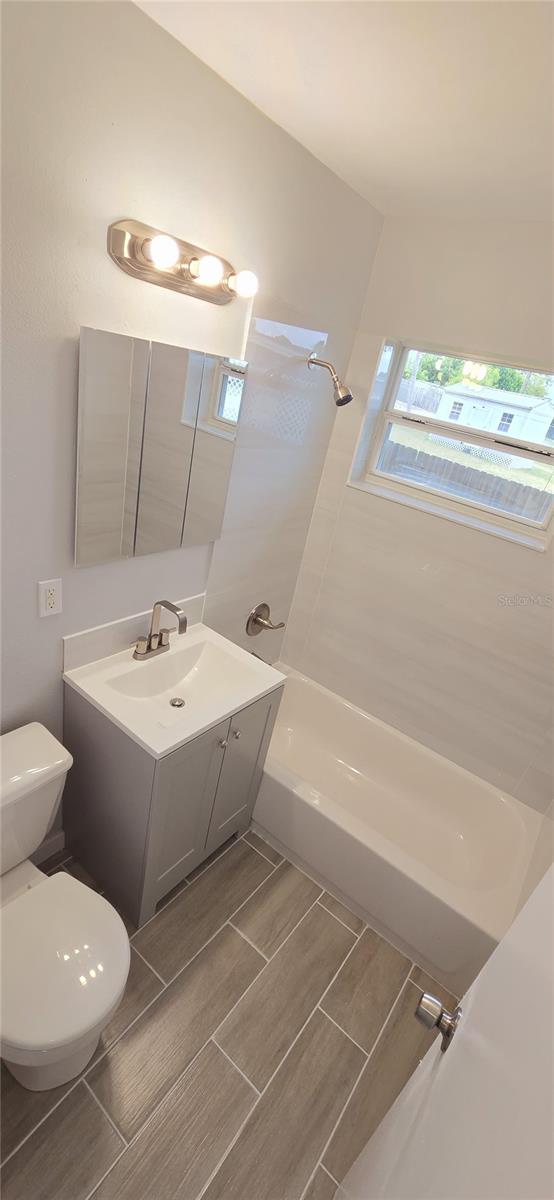 Image 9 of 9 For 1196 Fountainhead Drive