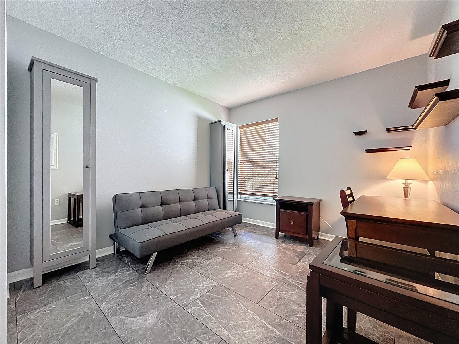 Image 30 of 77 For 1428 Park Place