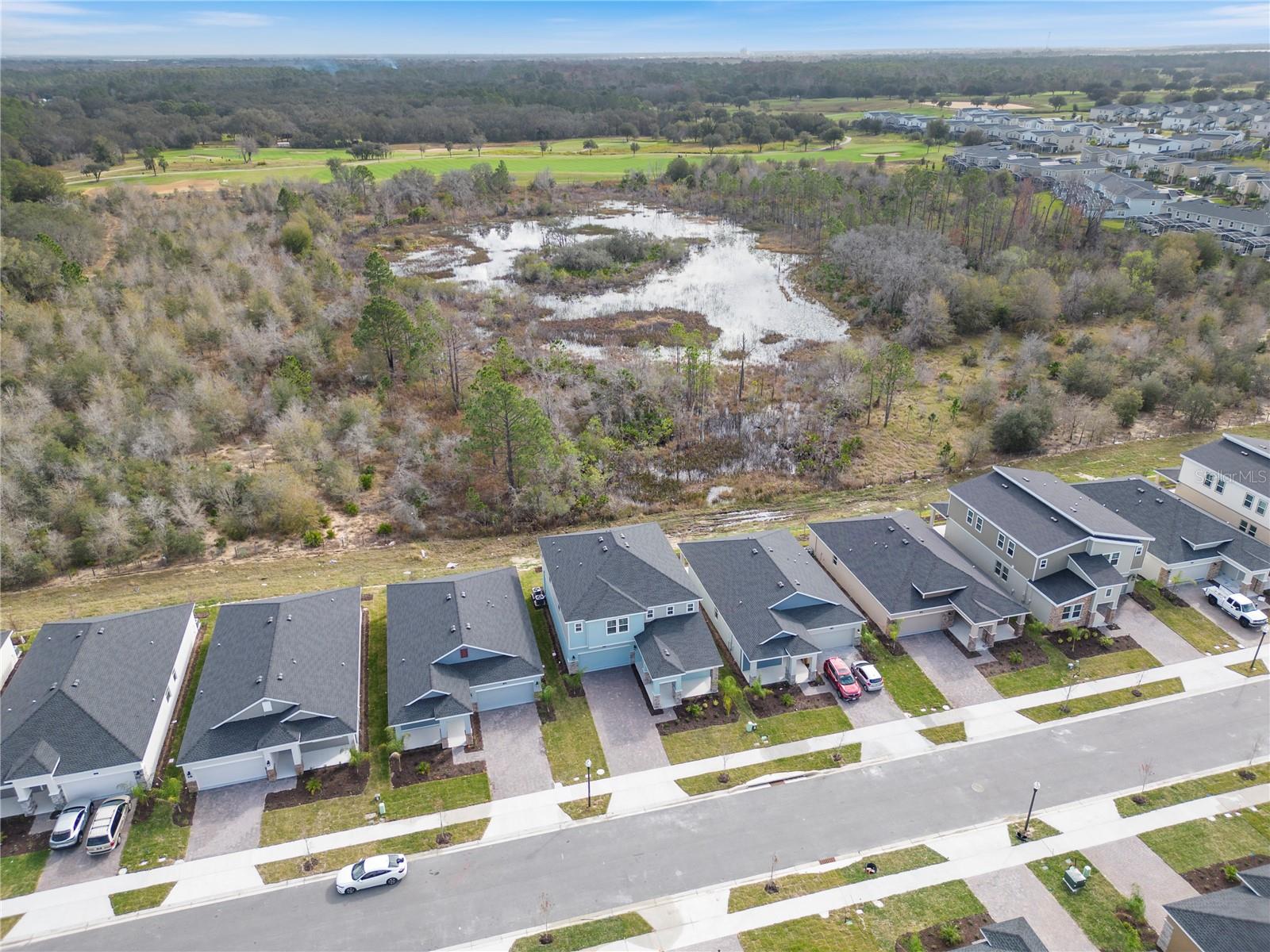 Listing photo id 31 for 139 Aces High Lane