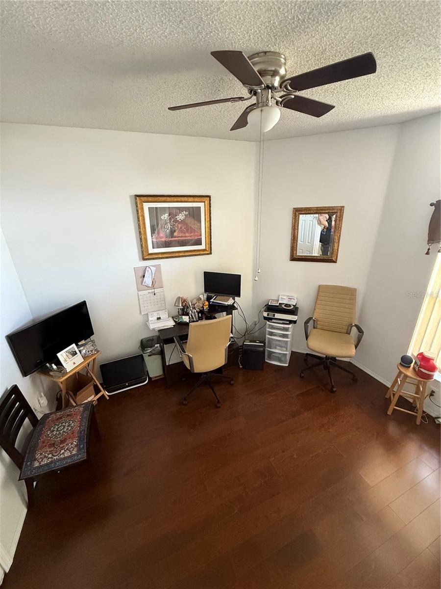 Image 4 of 17 For 939 Jaybee Avenue