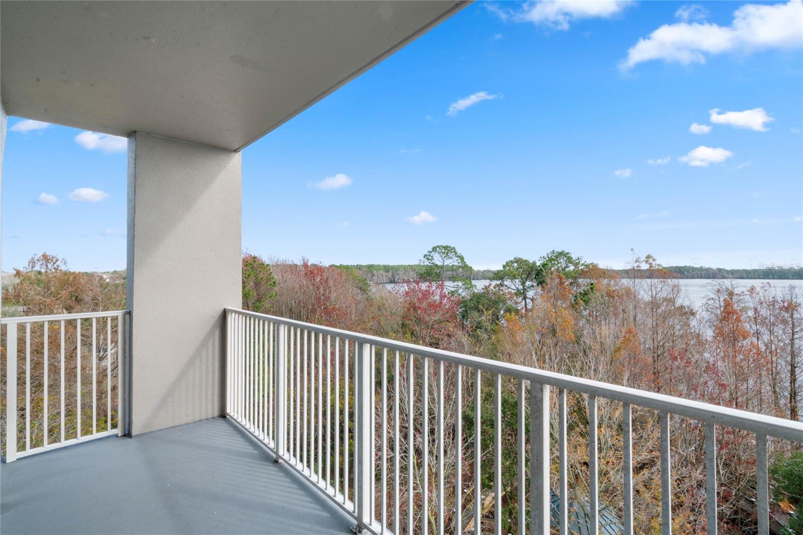 Image 27 of 72 For 13415 Blue Heron Beach Drive 401