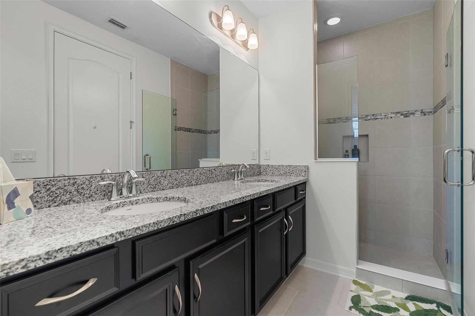 Image 15 of 51 For 14344 Swanley Street