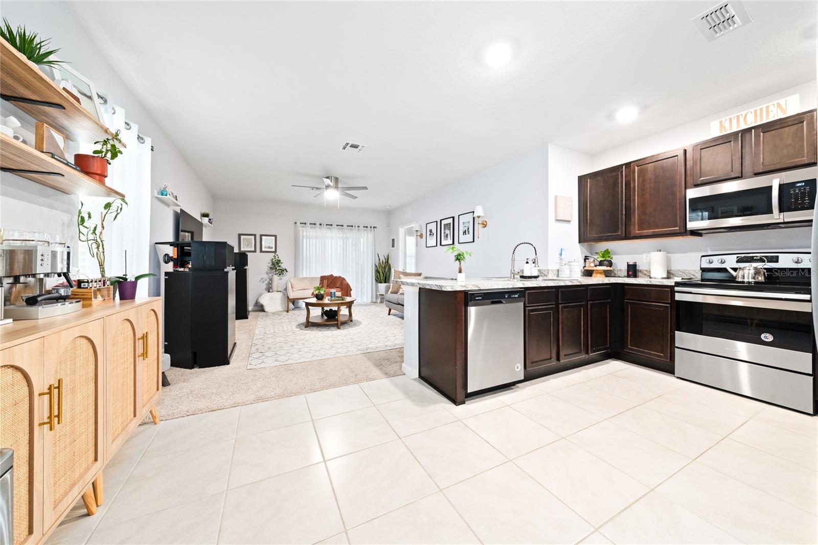 Image 10 of 36 For 1015 Andean Lane