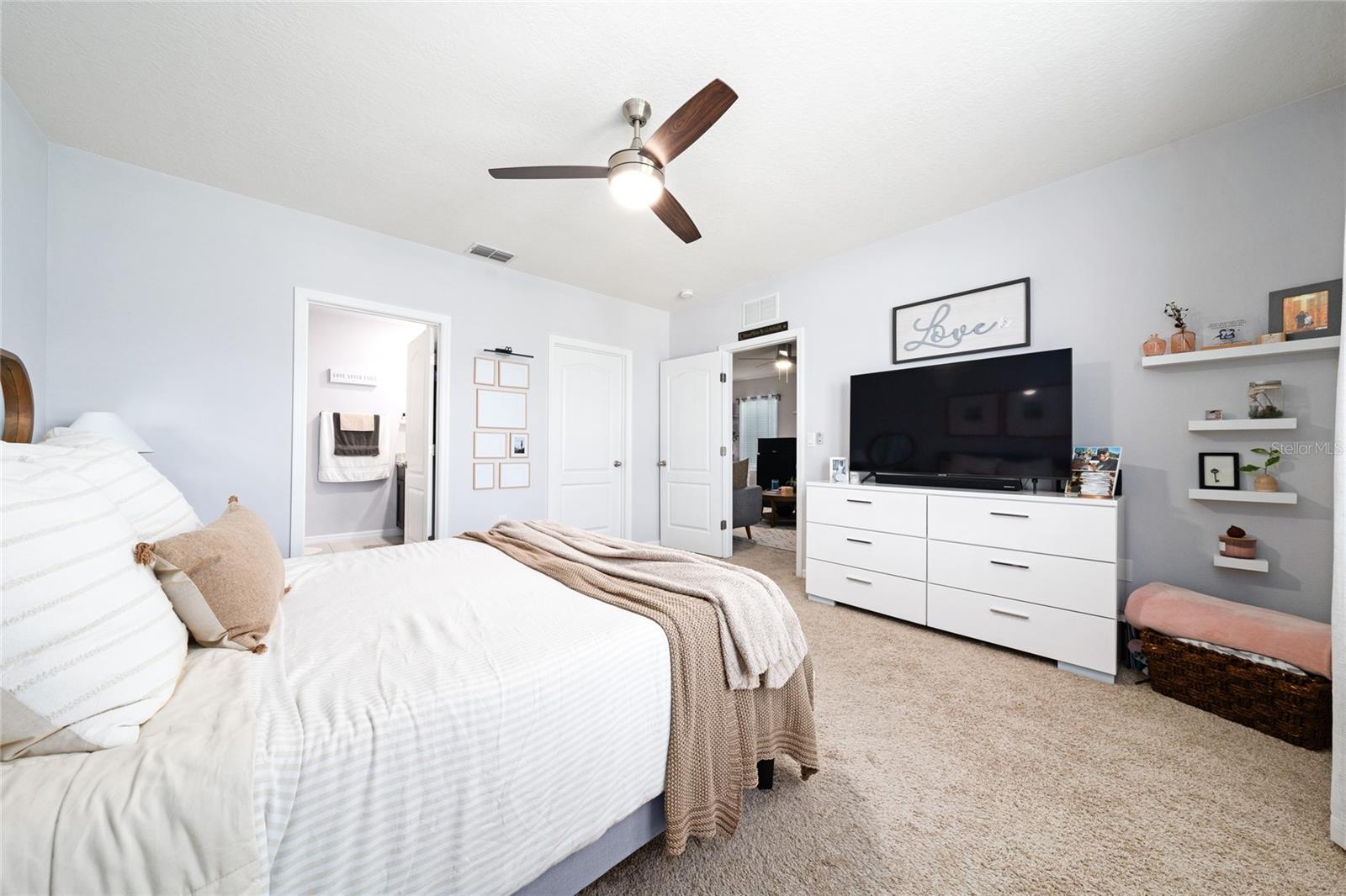 Image 16 of 36 For 1015 Andean Lane