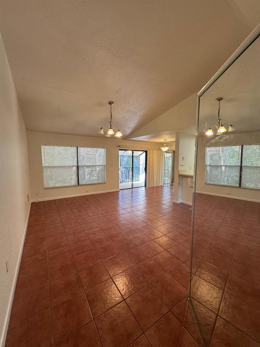 Image 15 of 17 For 4731 Chevy Place 143a2