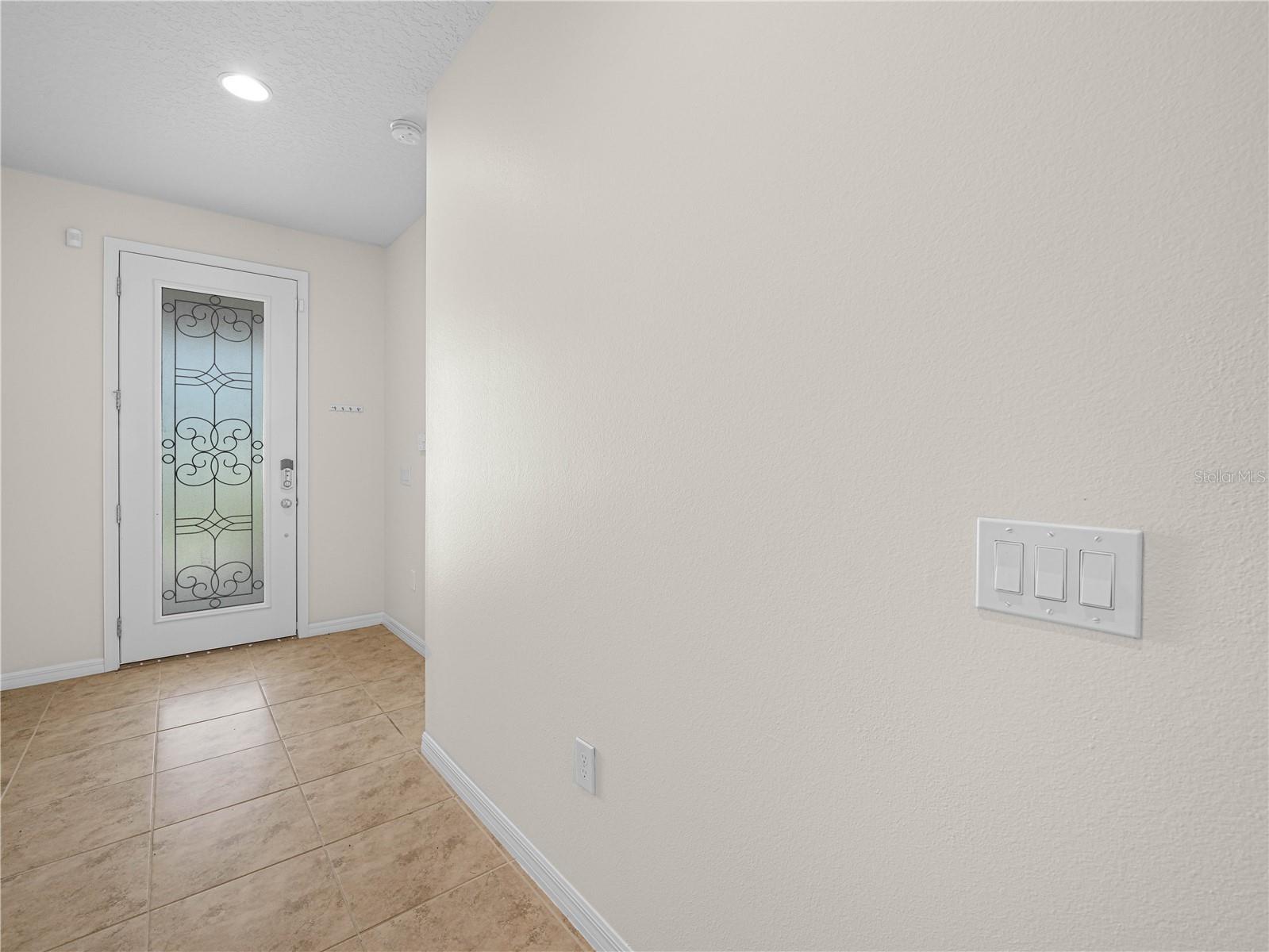 Image 4 of 53 For 5473 Animosh Court