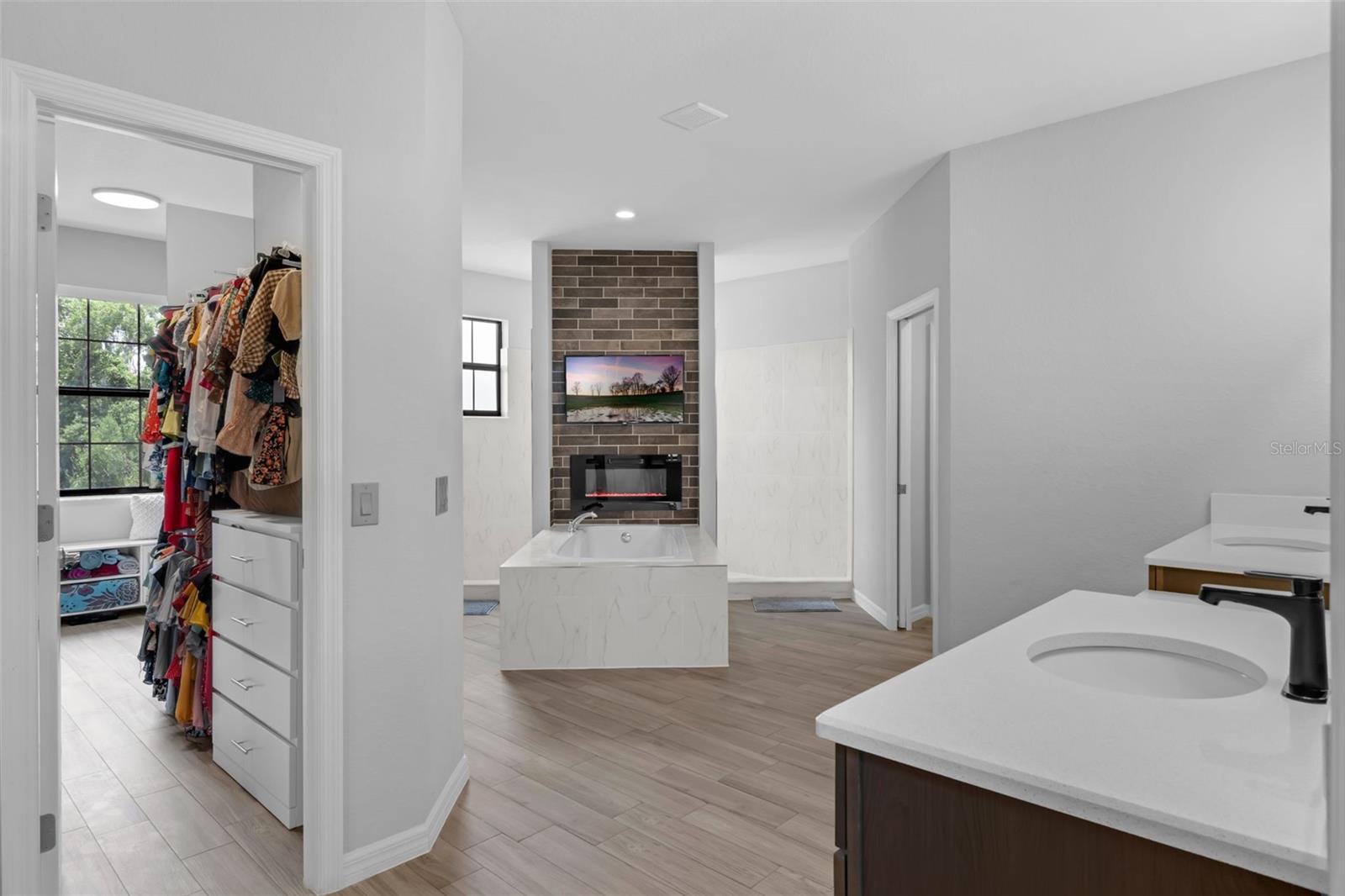 Image 23 of 42 For 1504 Cordgrass Way