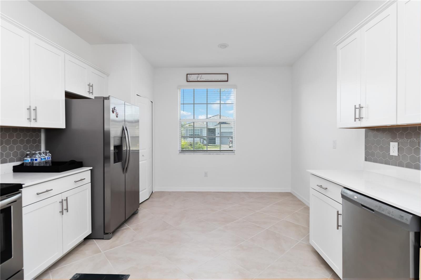 Image 13 of 52 For 11330 Burgundy Drive