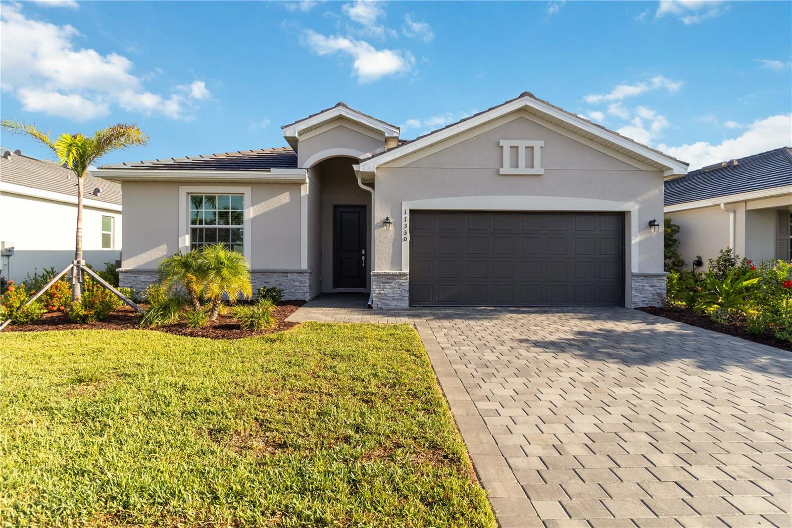 Image 2 of 52 For 11330 Burgundy Drive