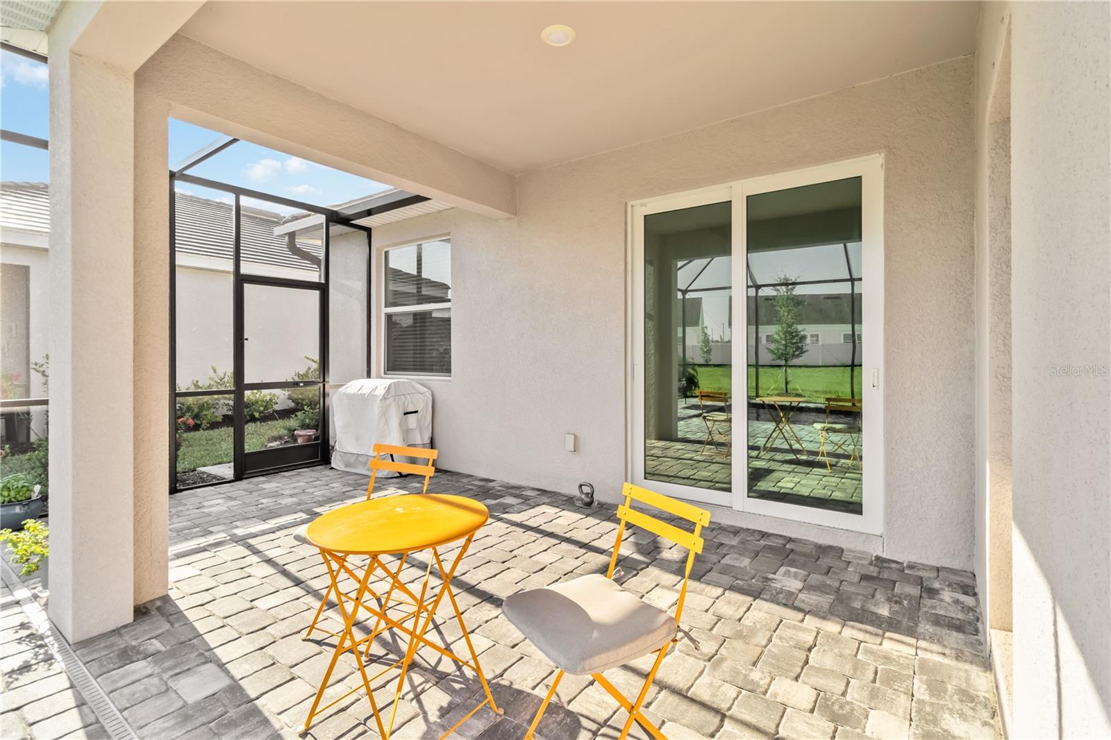Image 35 of 52 For 11330 Burgundy Drive