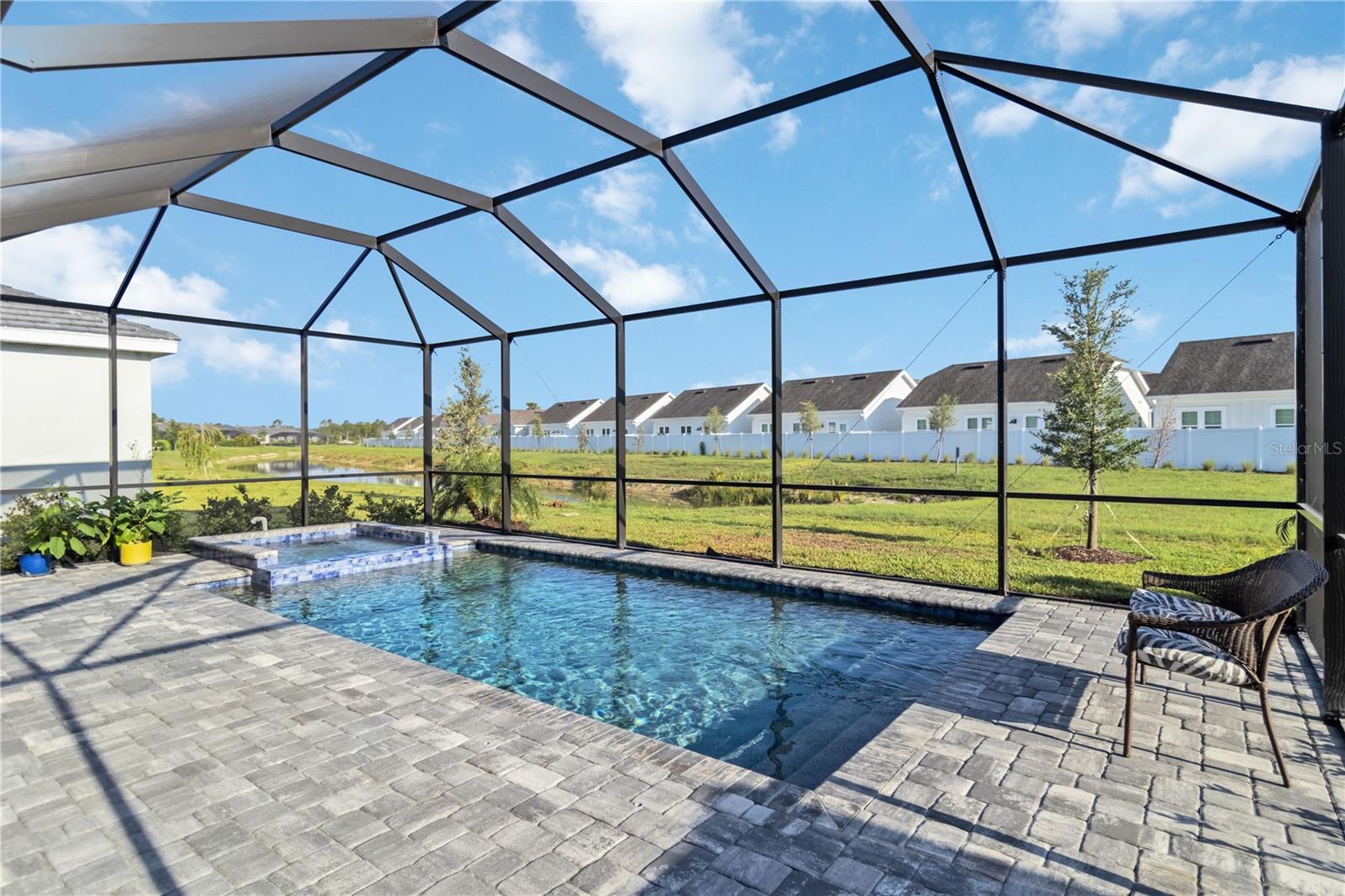 Image 36 of 52 For 11330 Burgundy Drive