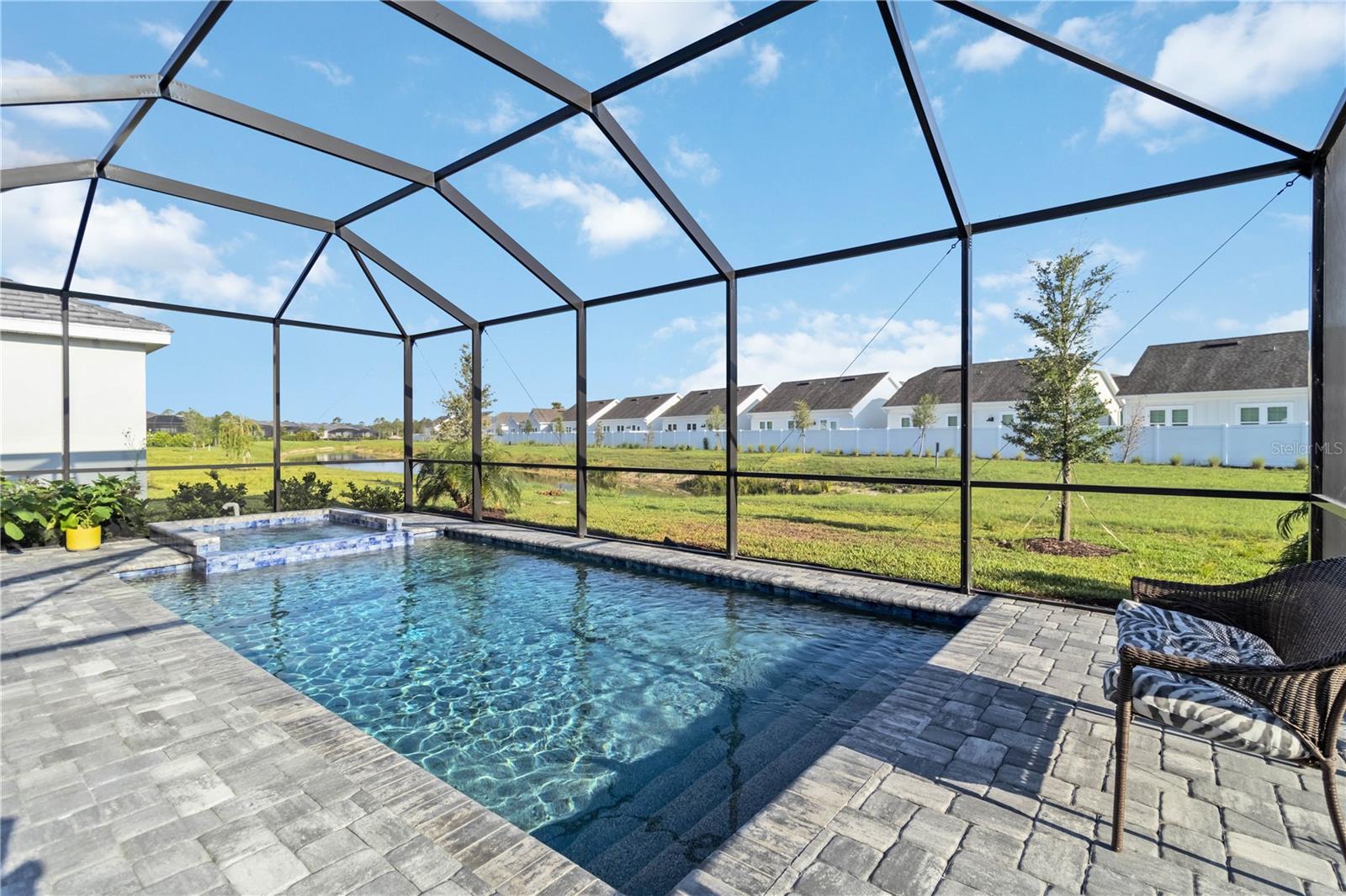 Image 4 of 52 For 11330 Burgundy Drive
