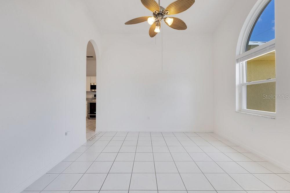 Image 10 of 72 For 6555 Bay Tree Court