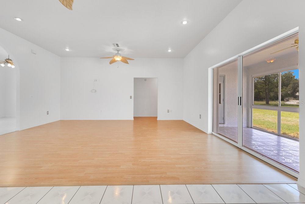 Image 24 of 72 For 6555 Bay Tree Court