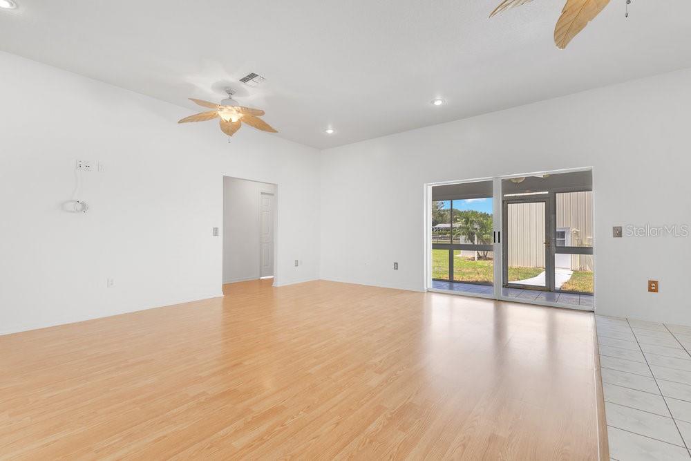 Image 28 of 72 For 6555 Bay Tree Court